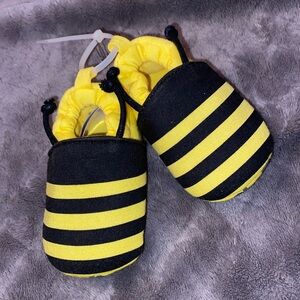 Bee Booties